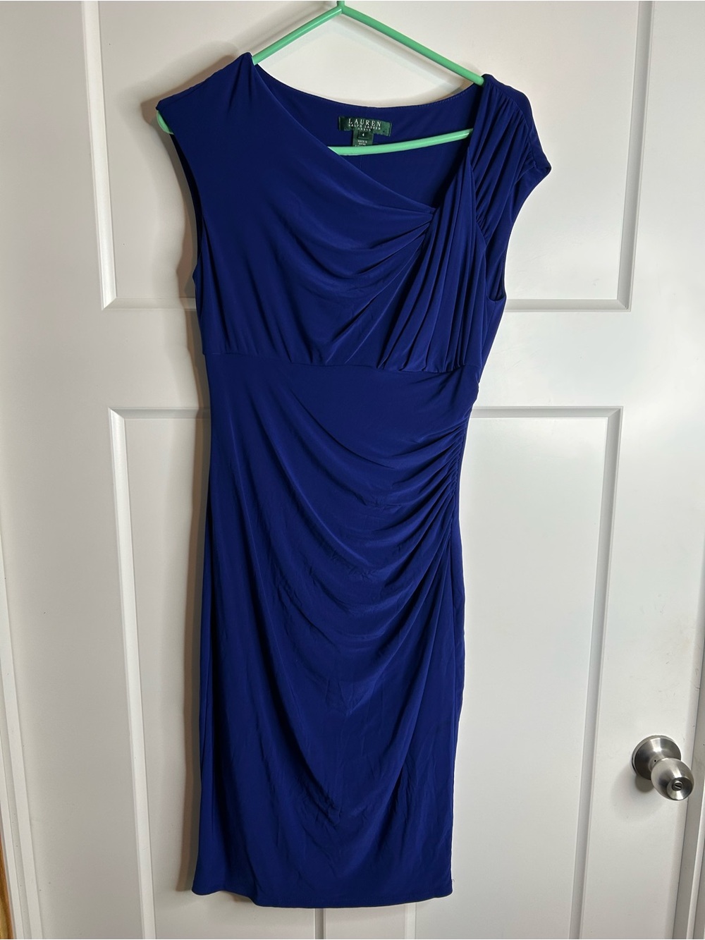 Lauren Ralph Lauren Women’s 4 Sleeveless Ruched Bodycon Dress Royal Blue 5042